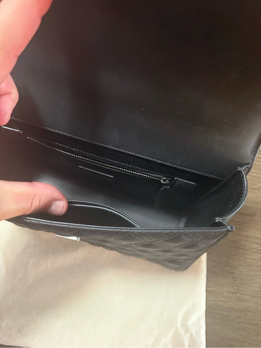 Tory Burch Black Fleming Matte Black Like New